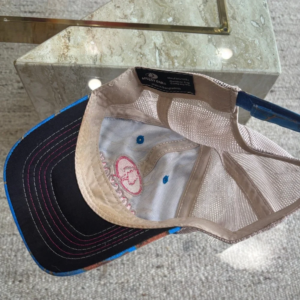 Mossy Oak Trucker Hat Womens OSFM Blue Camo Good Used Condition Mesh Back Cap